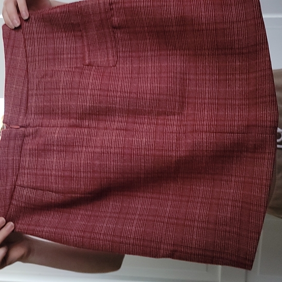 Heartloom red paid skirt size small⁰ - Picture 2 of 4